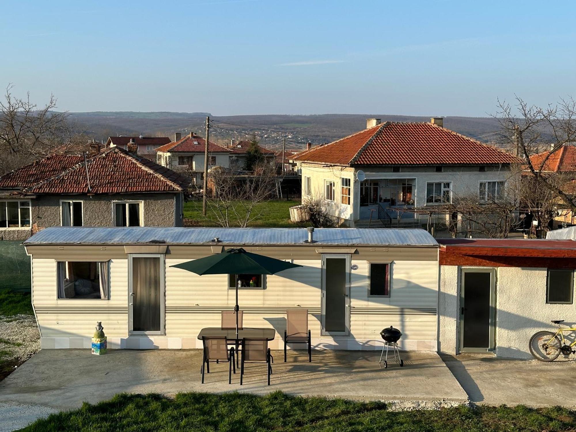 Caravans 10 Min To Tsonevo Lake & 35 Min To Black Sea Habitación foto